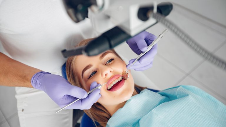 Check-up Odontológico em Belo Horizonte: Com Que Frequência Ir ao Dentista e Como Organizar a Saúde Bucal da Família